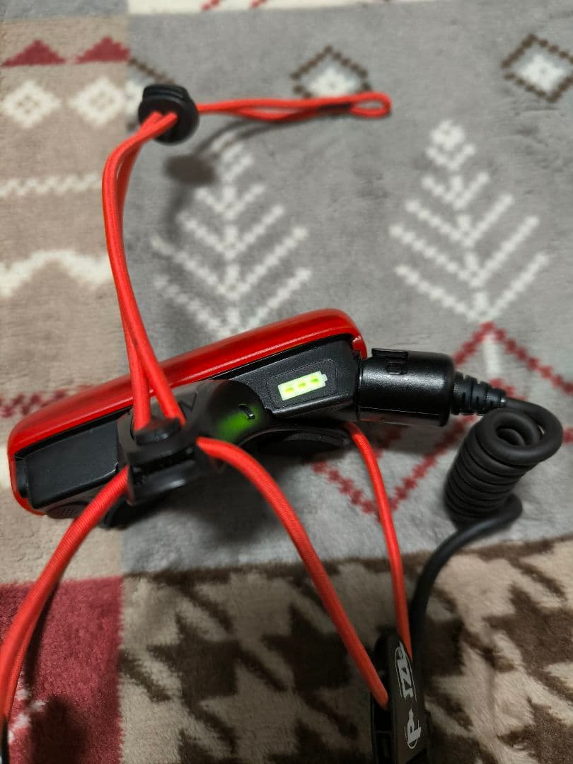 Petzl NAO+ ヘッドランプ 750ルーメン