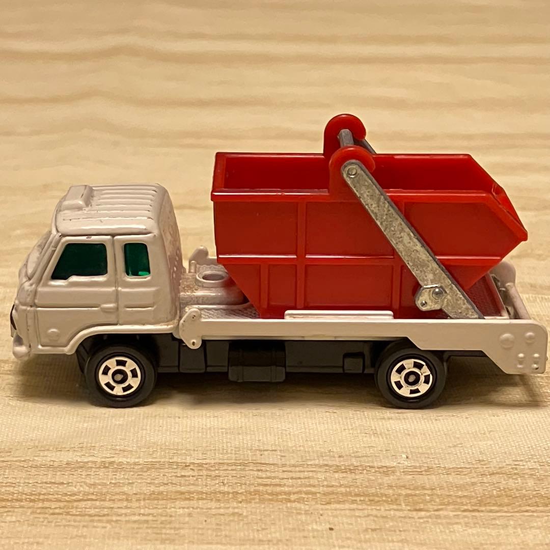 トミカ 日産ディーゼル コンドル リフトアームトラック 2台セット No.56