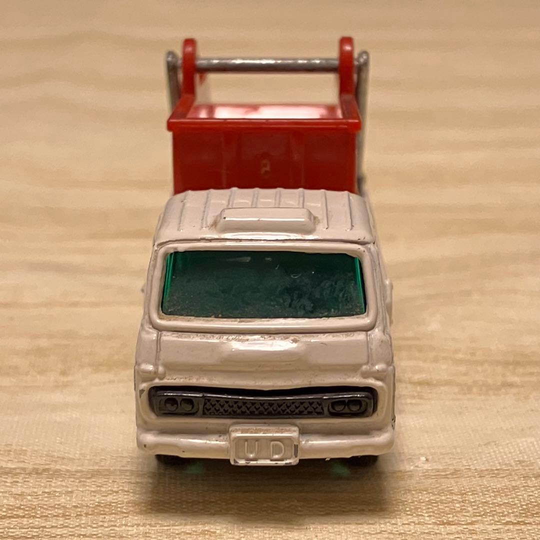 トミカ 日産ディーゼル コンドル リフトアームトラック 2台セット No.56