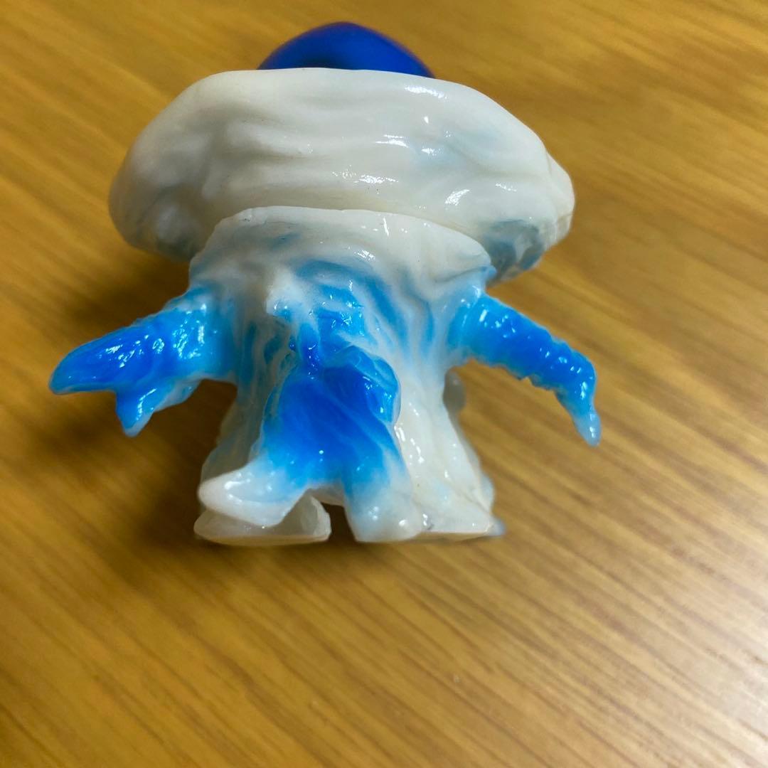 ヤモマーク プニゴン 乳白成型 ソフビ 5438