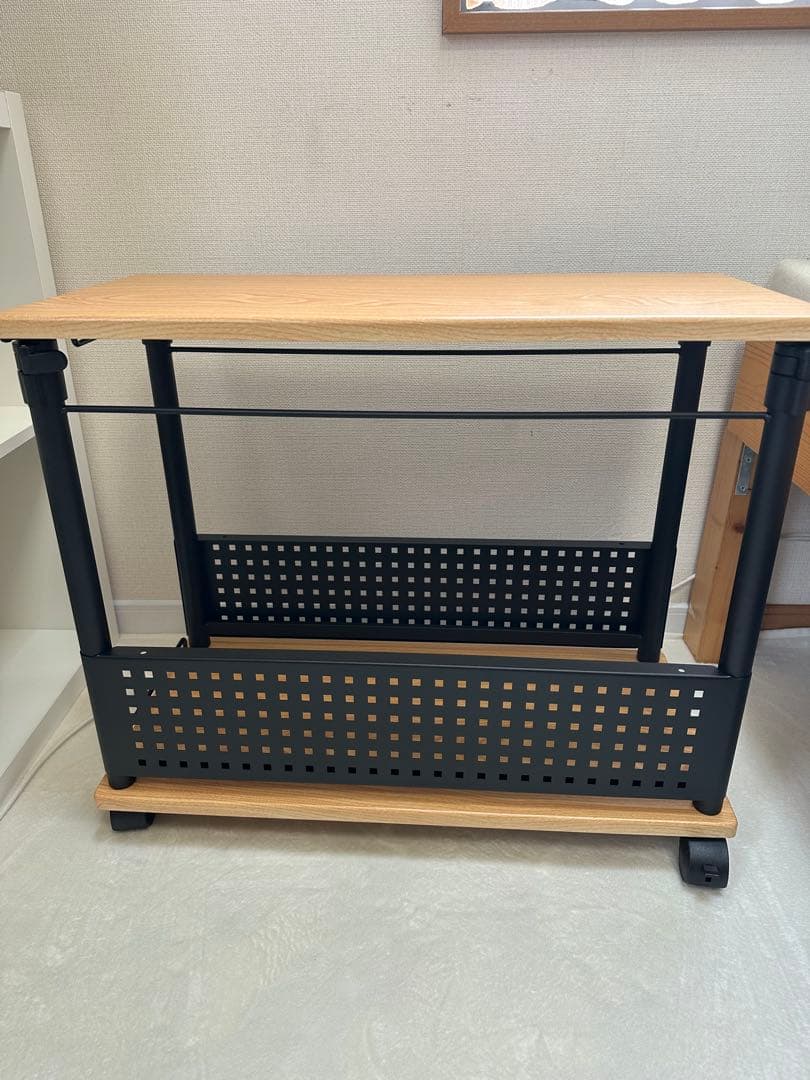 Bauhutte( バウヒュッテ ) 昇降式 パソコンラック pcラック 木目