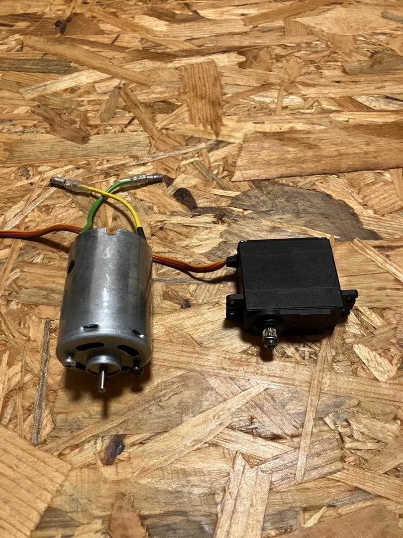 タミヤ　DF-02 エアロアバンテ