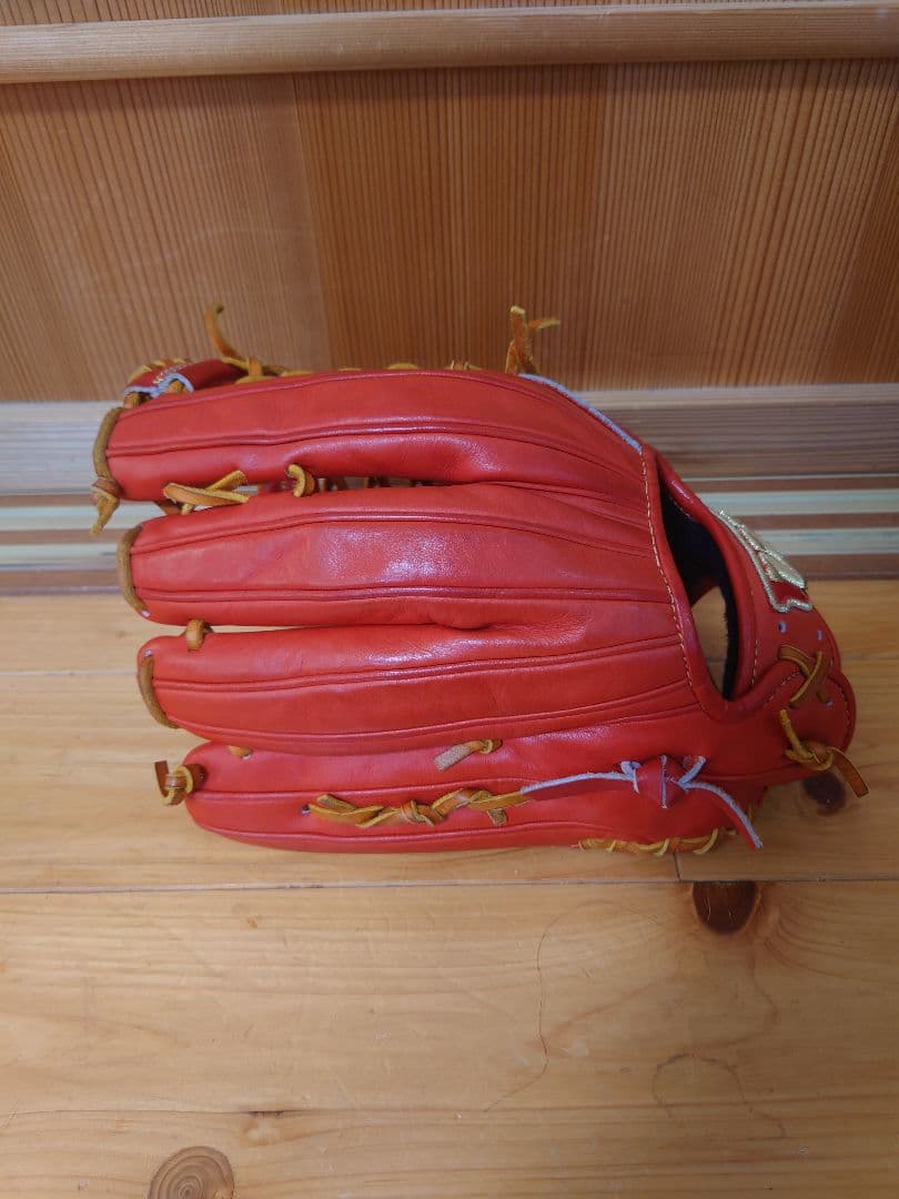 バ*ー様 【美品】Wilson staff 軟式 グローブ 外野