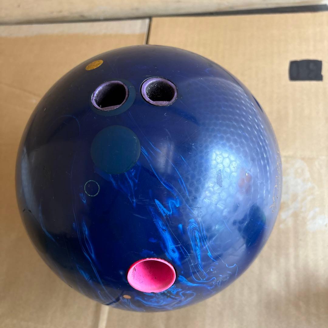 Shuma。ボウリングボール