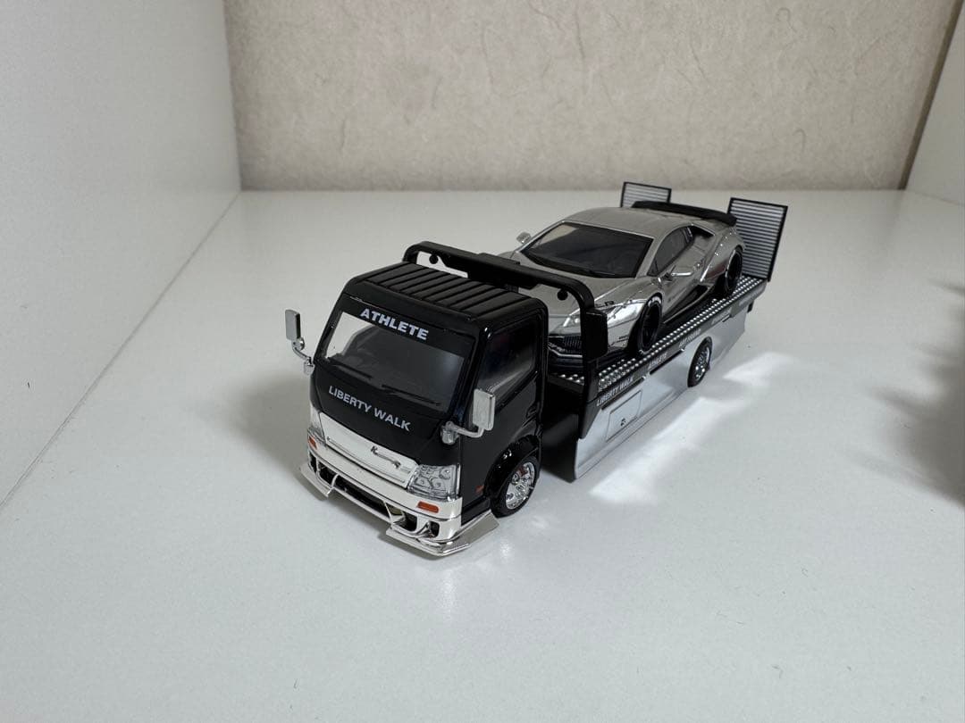 LIBERTY WALK トラック ミニカーセット