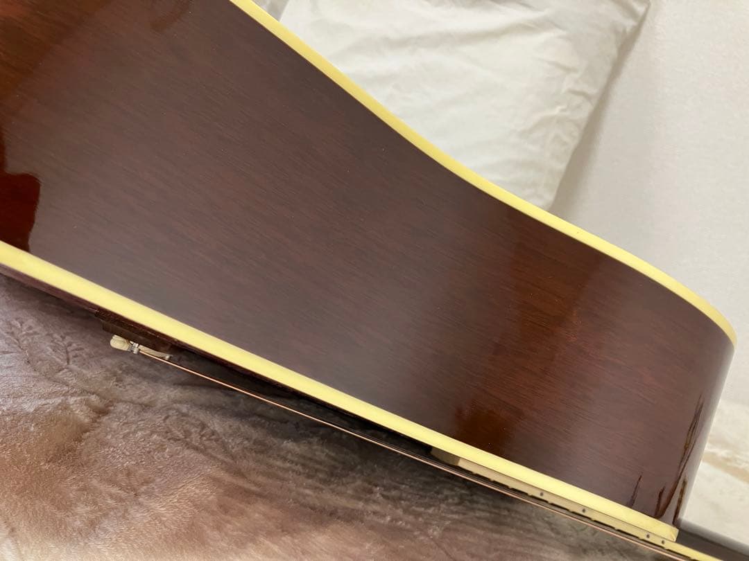 ギブソン ハミングバード 1960’s 1960s 復刻モデル　日本限定発売