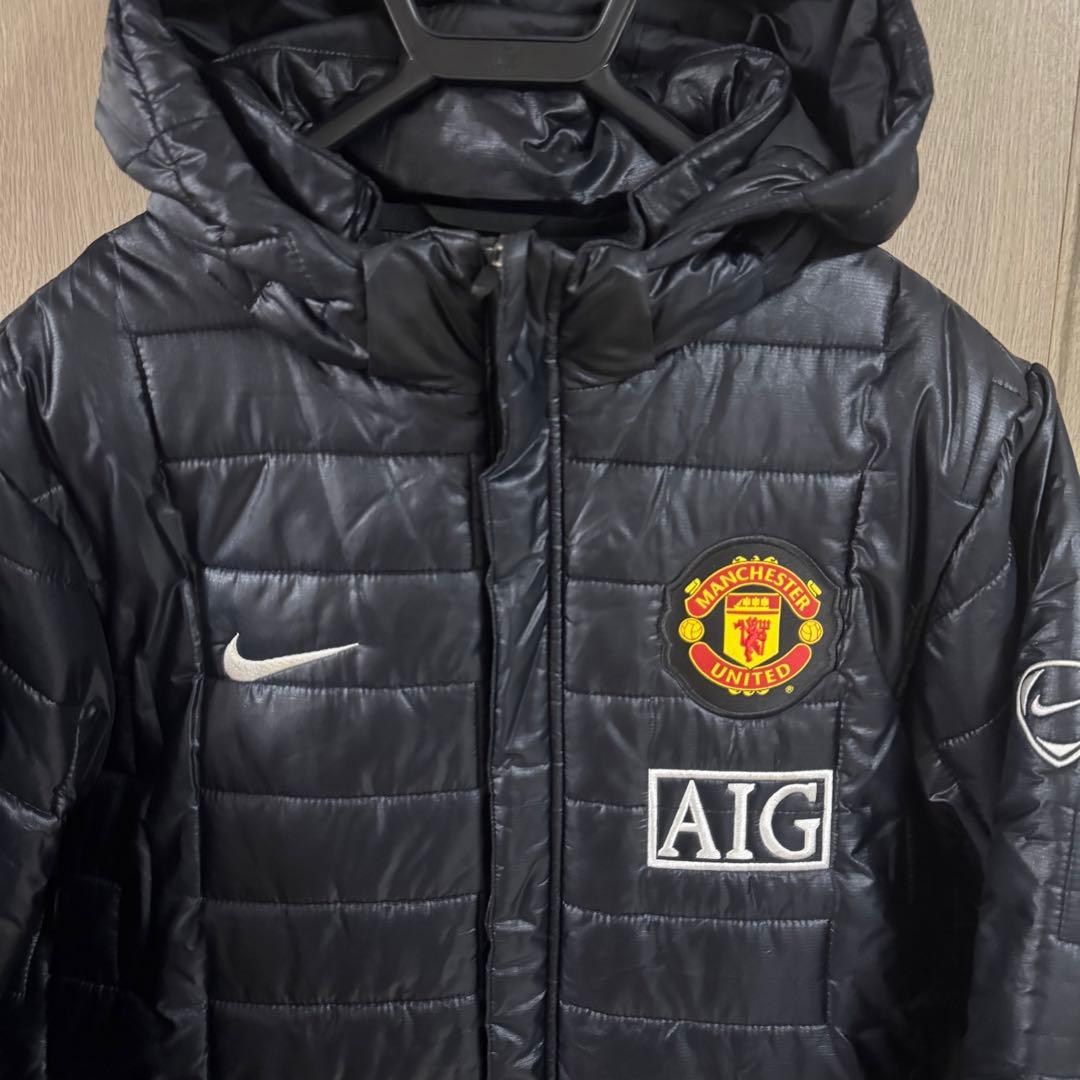 ナイキ製 マンチェスターユナイテッド中綿ジャケット Mサイズ/ブラック/刺繍