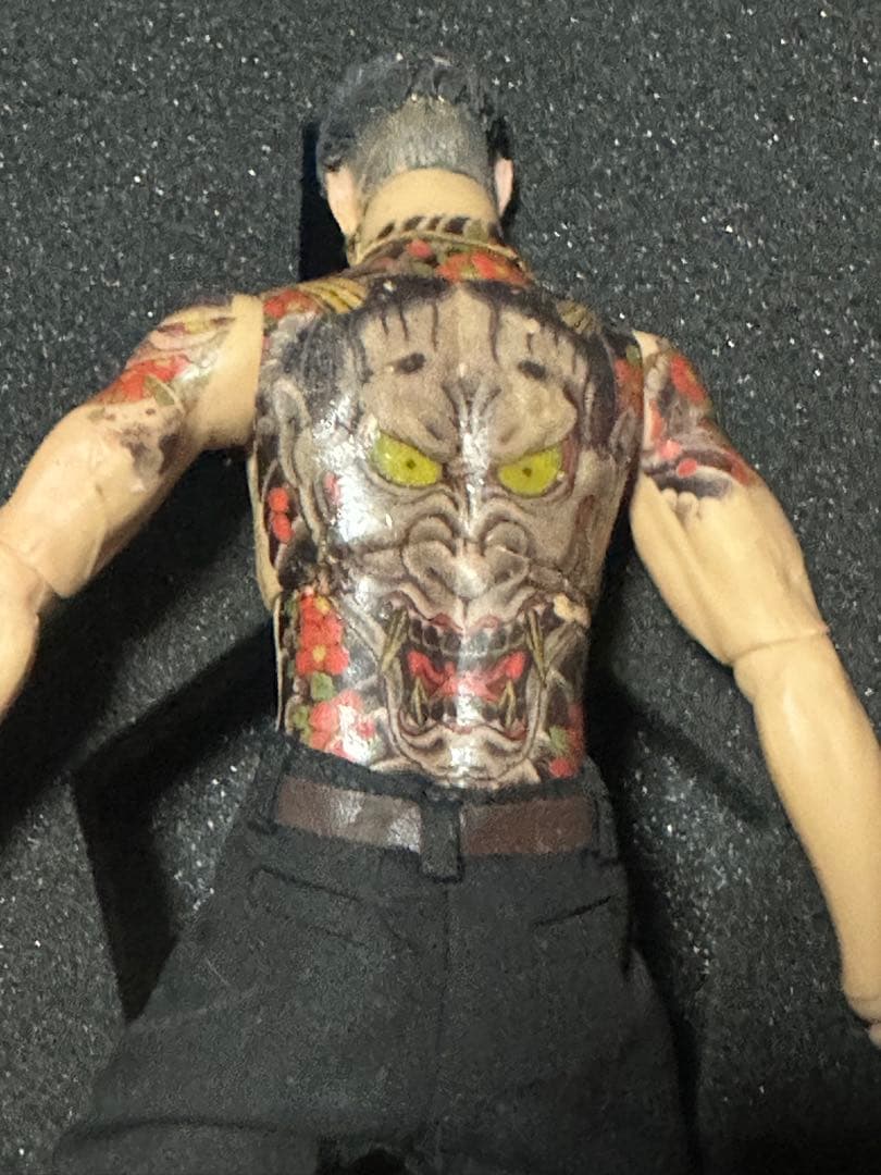 龍が如く 真島吾朗 1/6 12インチ アクションフィギュア 海外製