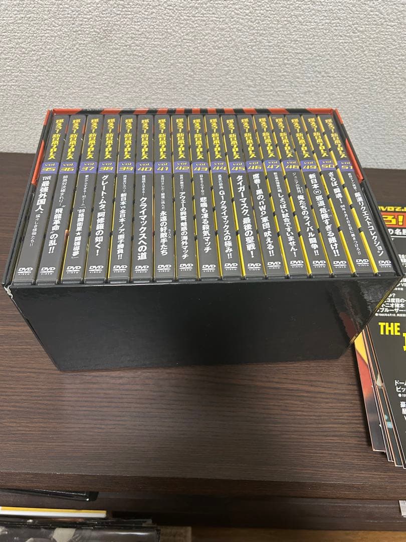 【カレー】燃えろ!新日本プロレス DVD Vol.35〜51 17巻セット