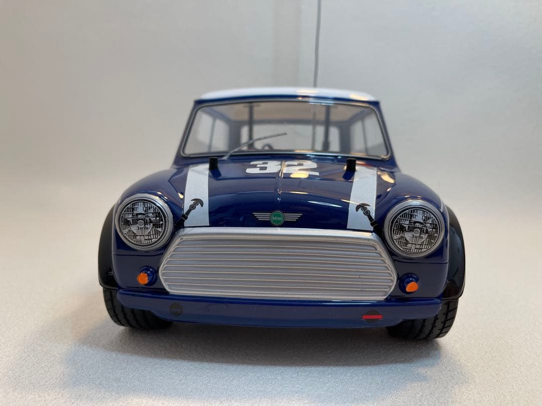 タミヤ ラジコン 1/10 ローバー ミニクーパー レーシング！