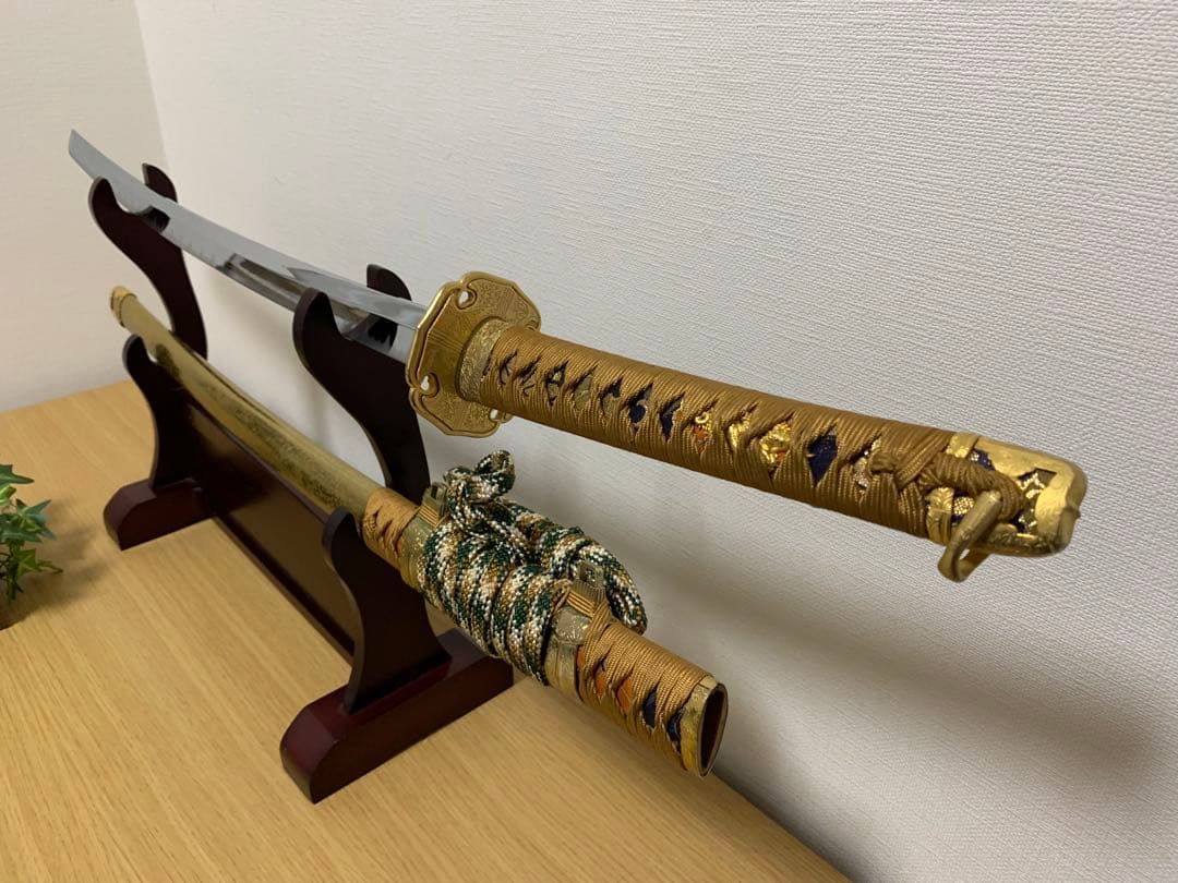 【特選模造刀/金彩黄金拵】日本刀 太刀 とんでもなく美しい拵 儀礼 儀式 威光