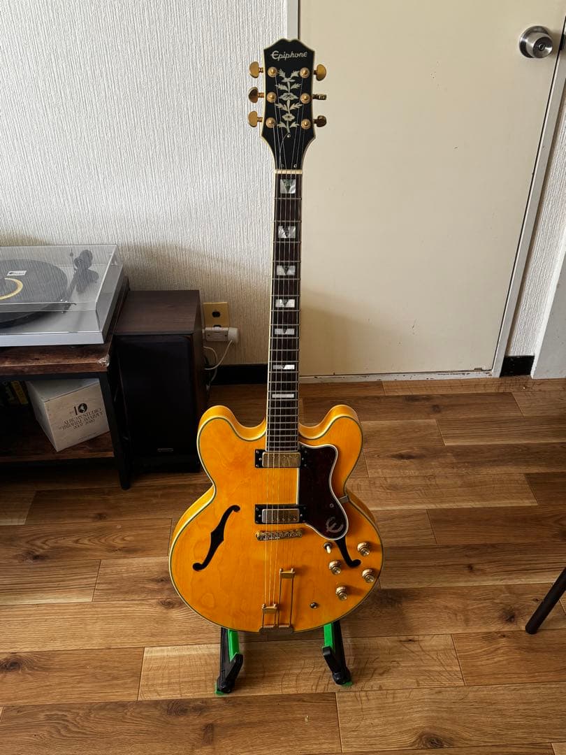 Epiphone 50Anniversary 1962 Sheratonセミアコ