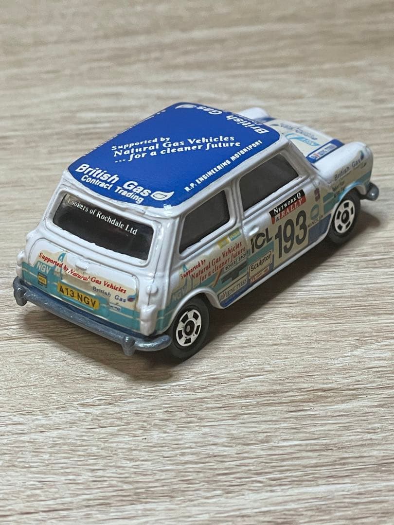 トミカF8BLMCミニクーパーSマークⅢ トラフィック特注BG #193