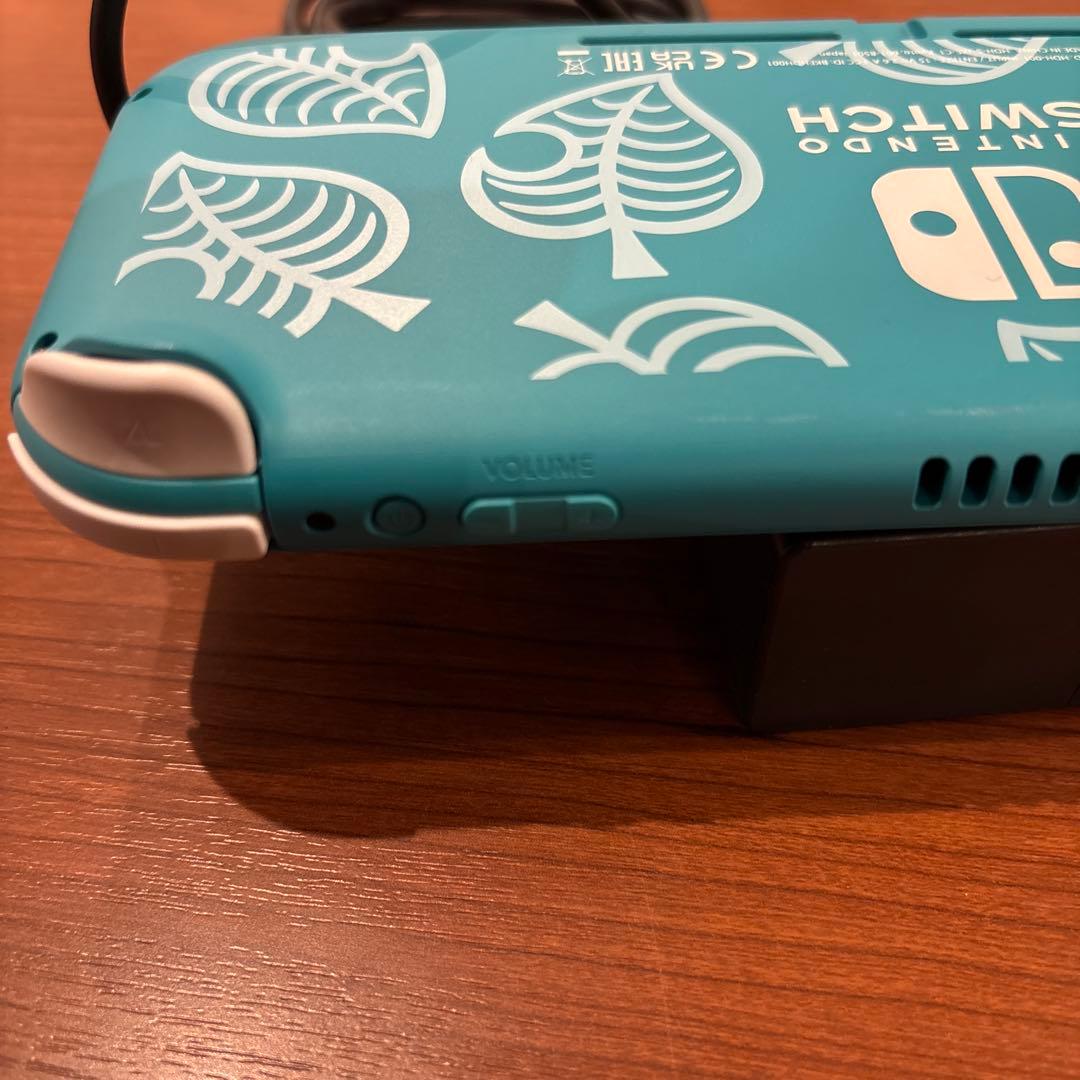 Nintendo Switch Lite まめきち&つぶきちアロハ柄充電器付き