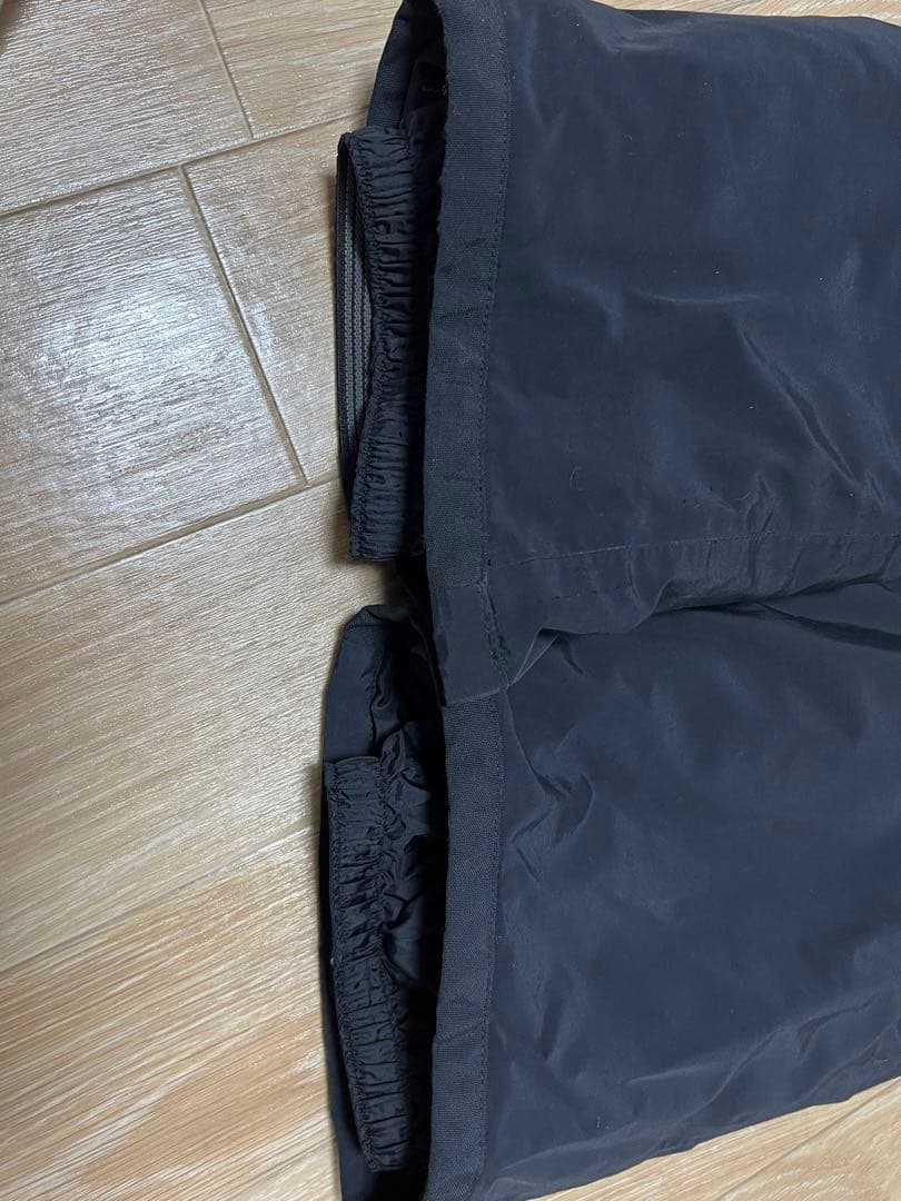 BURTON キッズ　スキーウェア 上下セットSサイズ　130cm