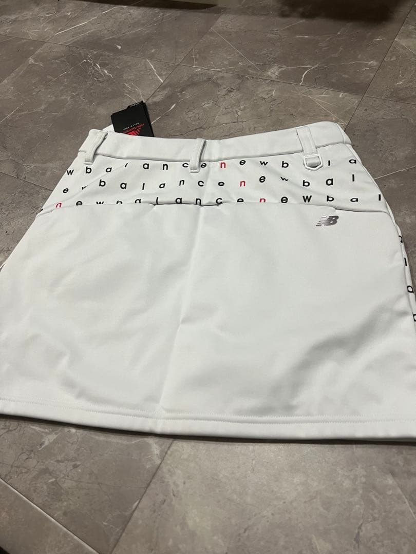 ニューバランスゴルフ★裏起毛★スカート【サイズ0（S）】新品未使用