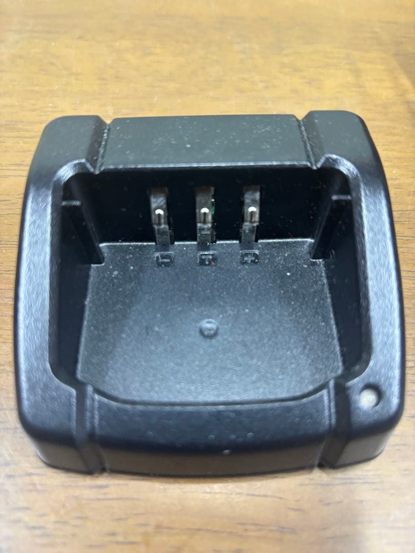 YAESU ヤエス　FT-65 デュアルバンドFMトランシーバー