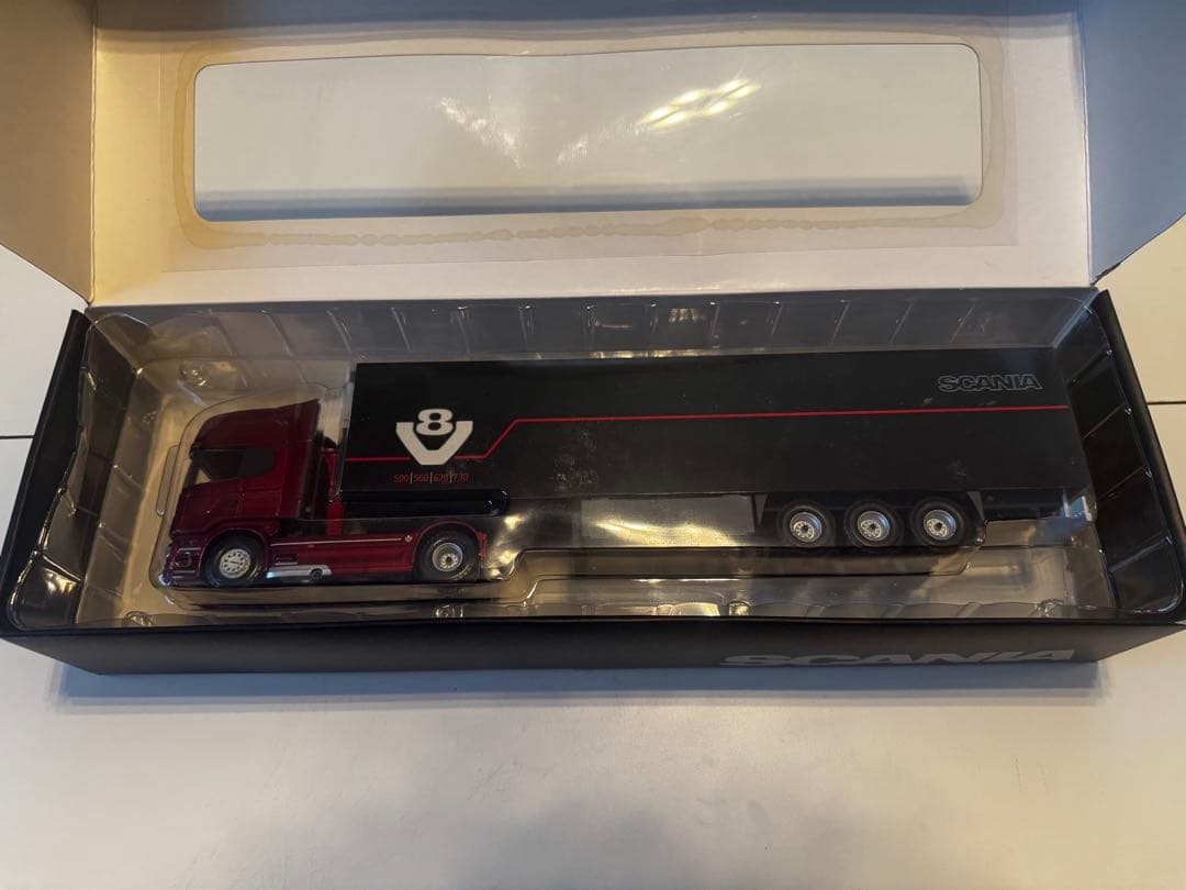スカニア 模型