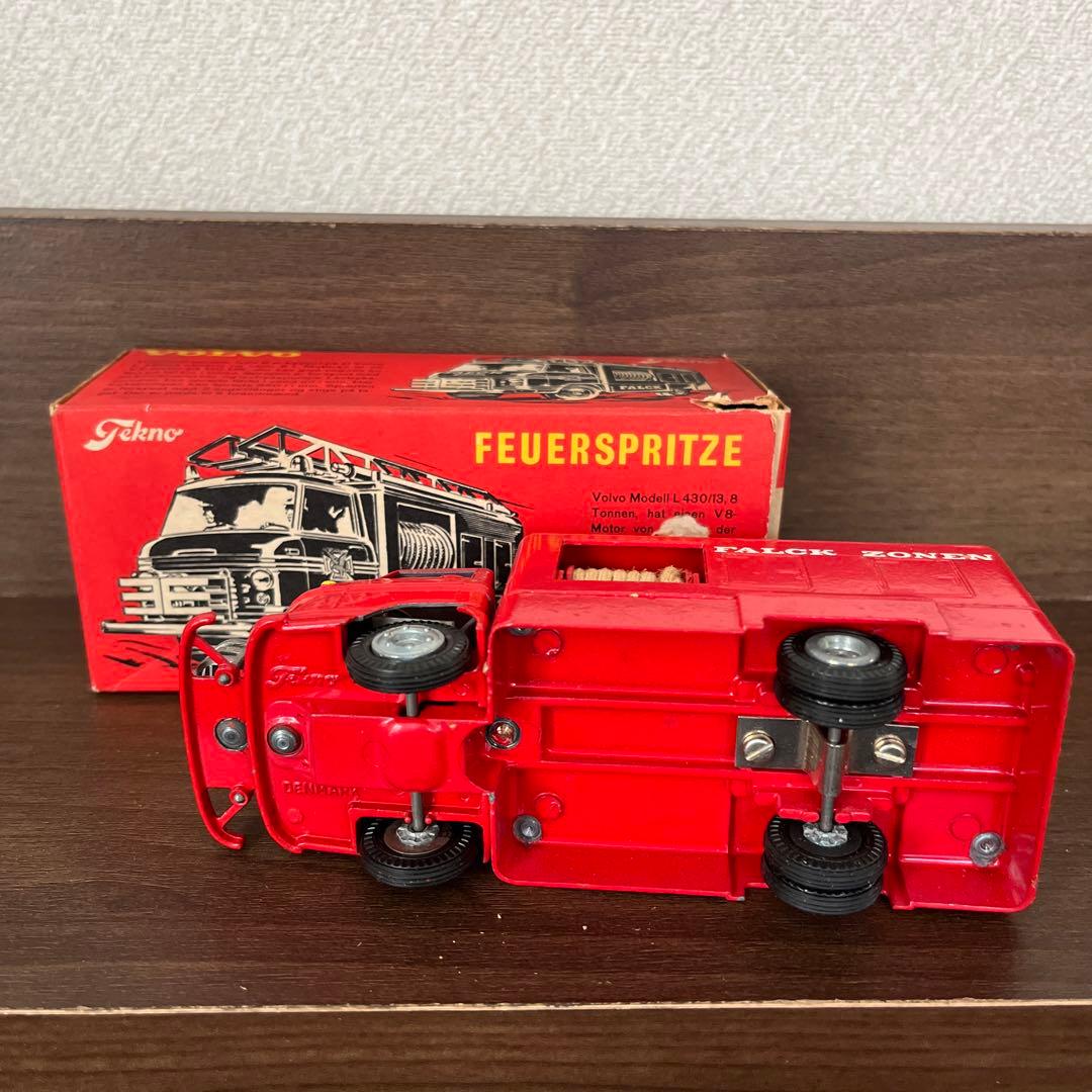 デンマークテクノVOLVO消防車