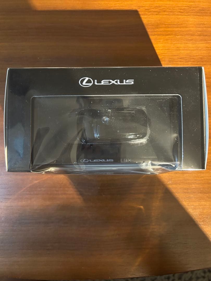 Lexus LBX ミニカー Kyosho