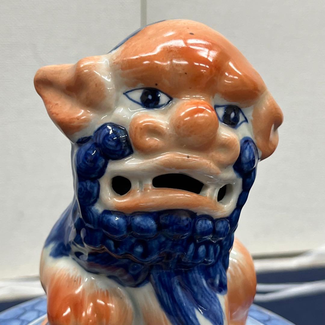 古伊万里様式 蓋獅子付 色絵金彩唐草波風景文 大型磁器壺