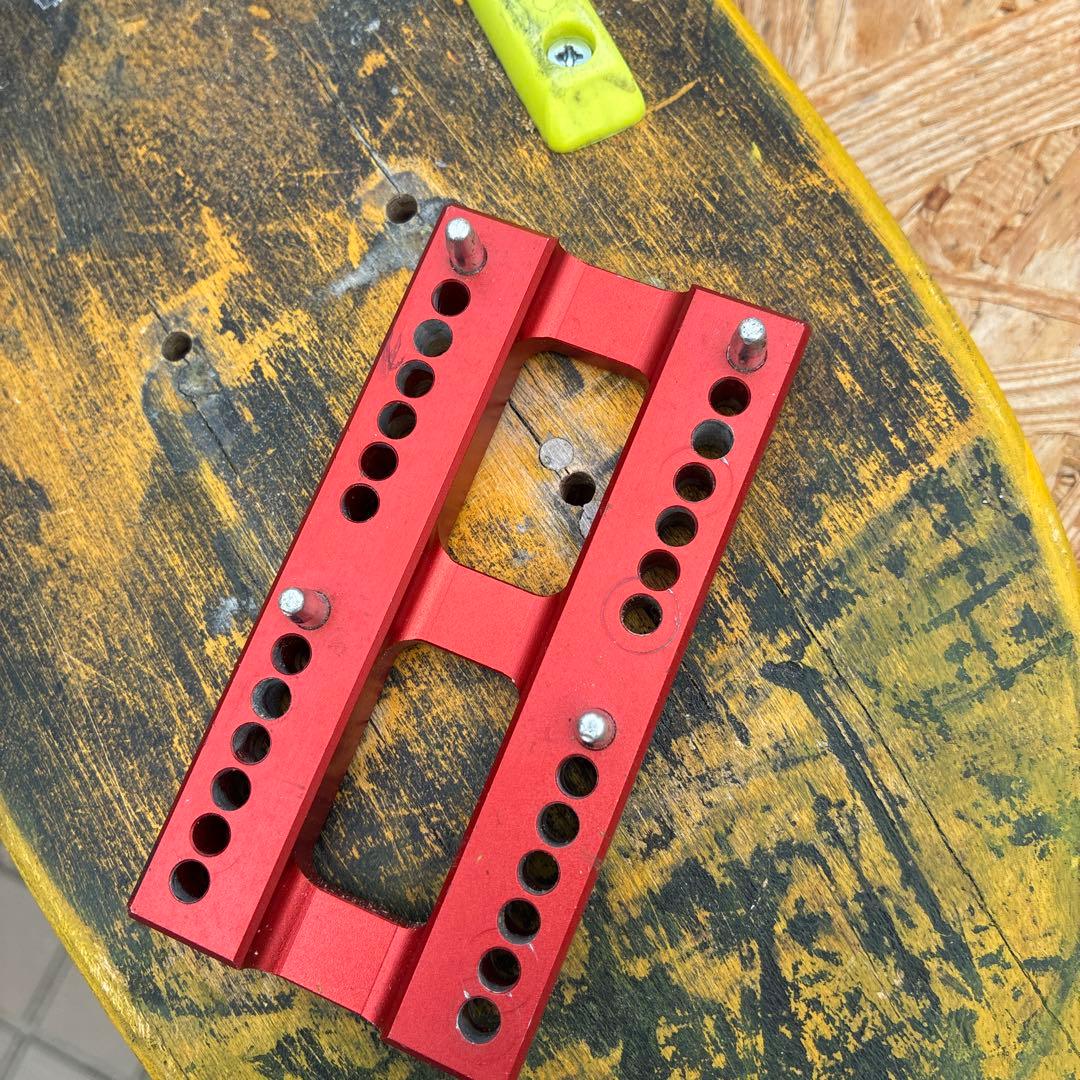 Chems Skateboard Wheelbase Mod Tool　赤