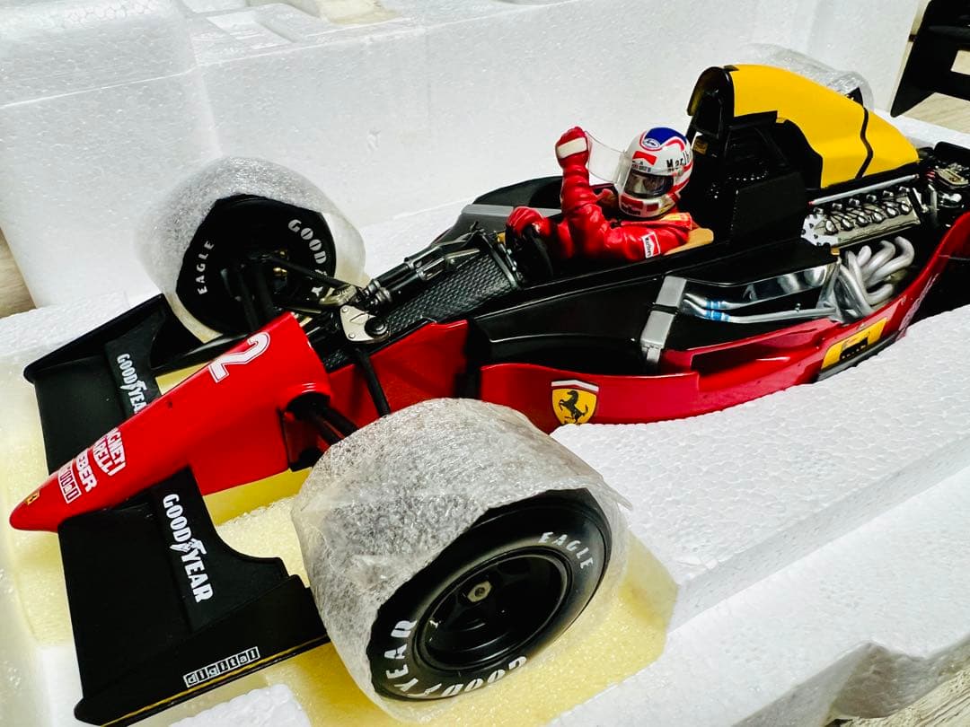 エグゾト 1/18 フェラーリ 641/2 ポルトガルGP 1990 京商