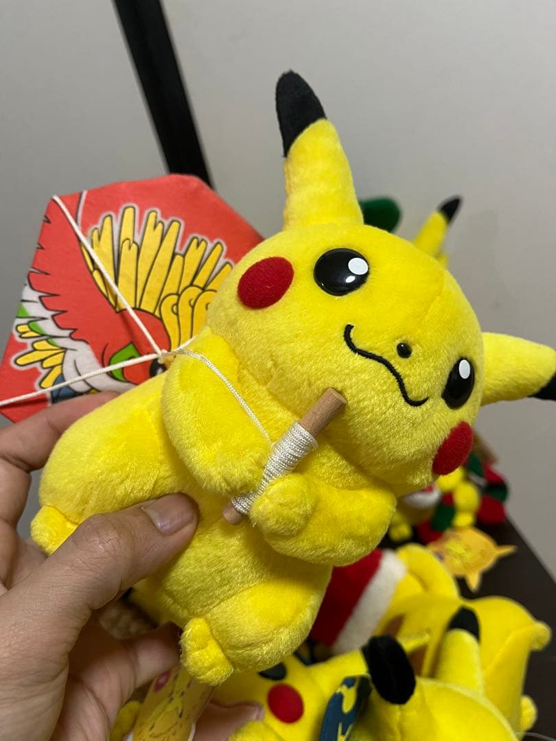 ポケモンまとめ売り ポケモンセンターマンスリーピカチュウ ぬいぐるみ 14セット