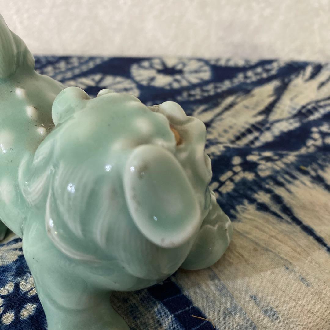 真葛香山　青磁獅子置物