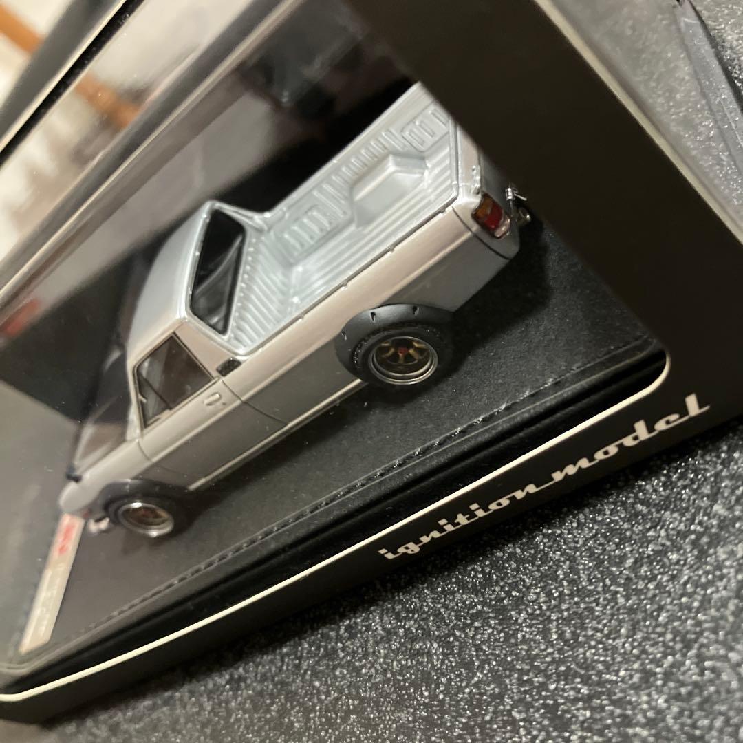 ミニカー IG1510 1/43 Nissan Hakotora Long Silver