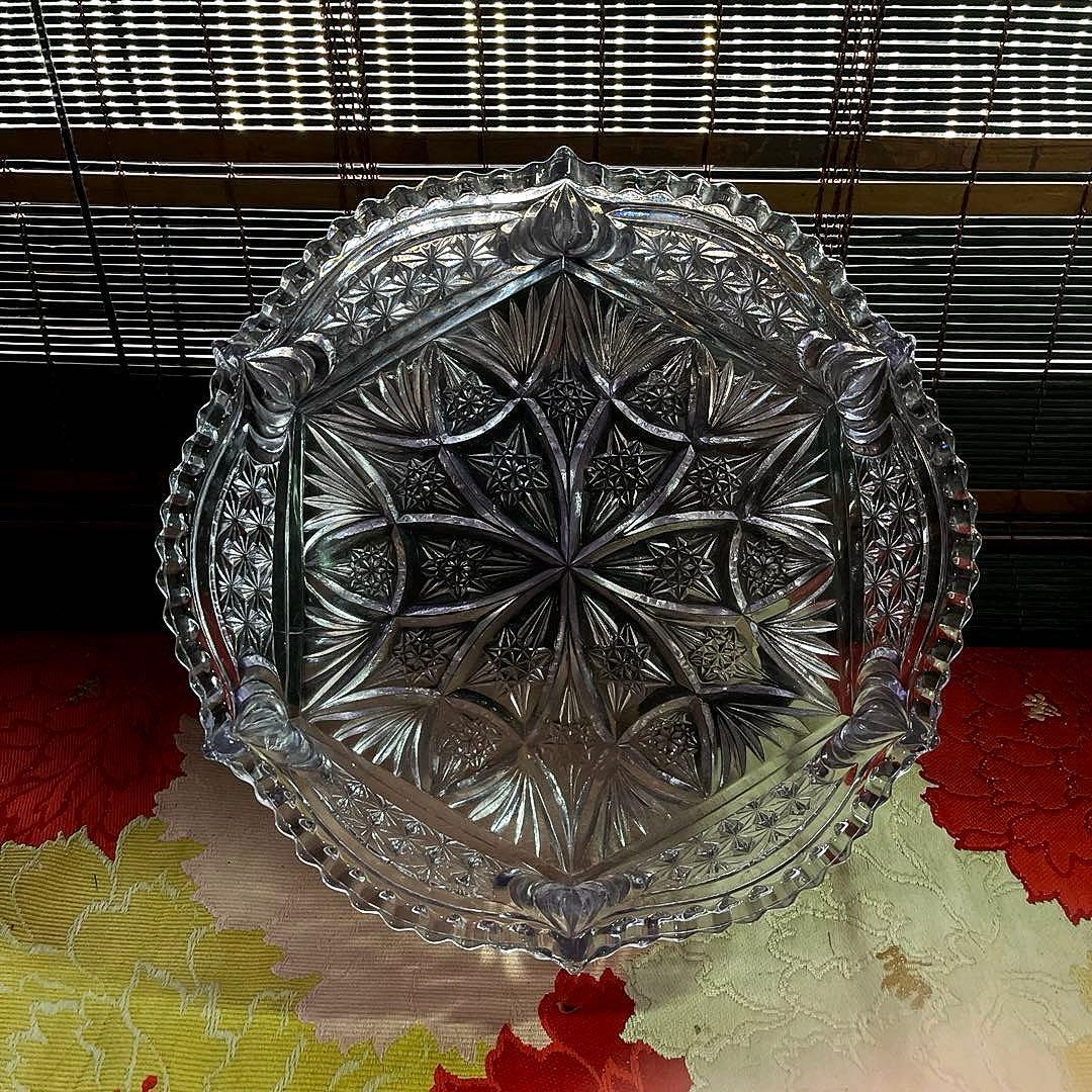 骨董　時代ガラス　プレスガラス　希少　淡紫色　クリスタルカット　菓子鉢　大鉢