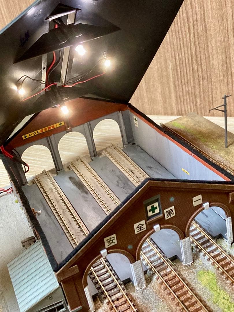 Nゲージ 鉄道模型ジオラマ 昭和のレンガ機関庫