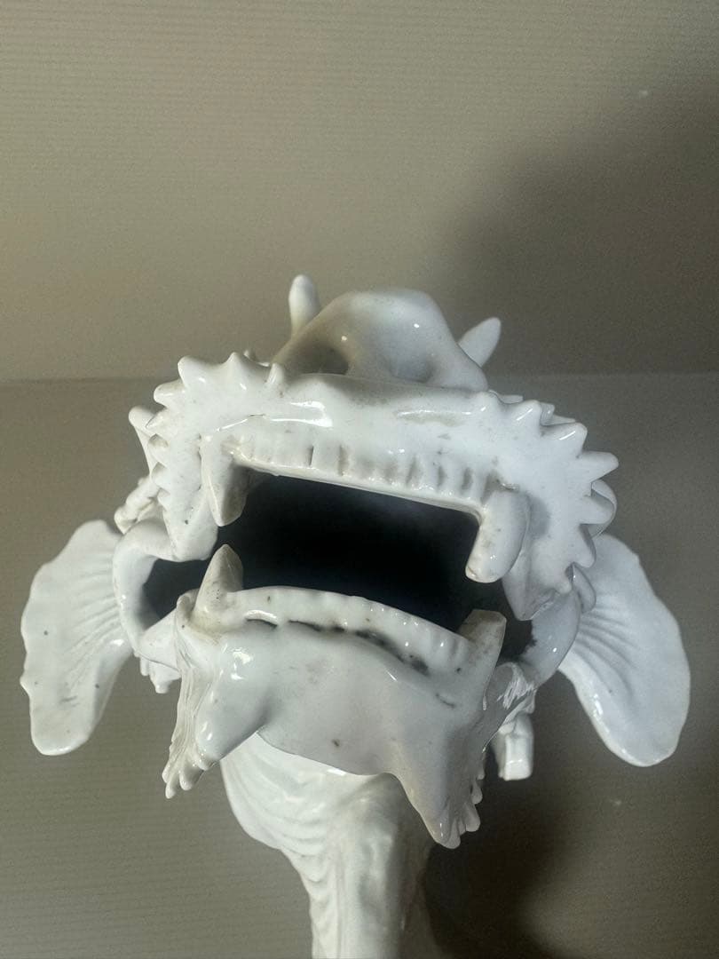 2330 激レア　龍首魚尾　平戸白磁龍置物　時代物