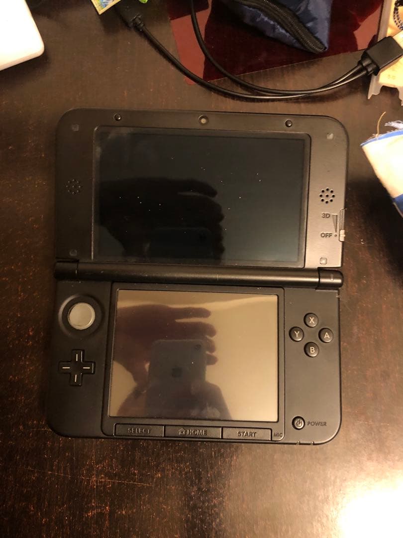 ゴマさん専用　ニンテンドー3DS LL シルバー×ブラック