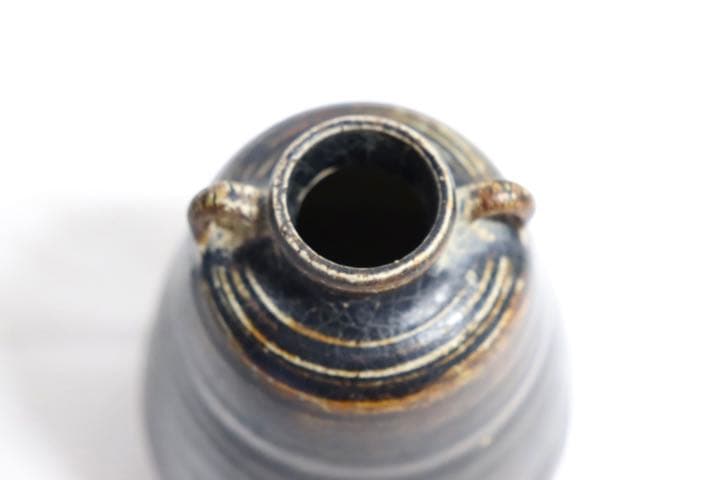 中国　黒釉蓋耳小瓶　送料込み1220