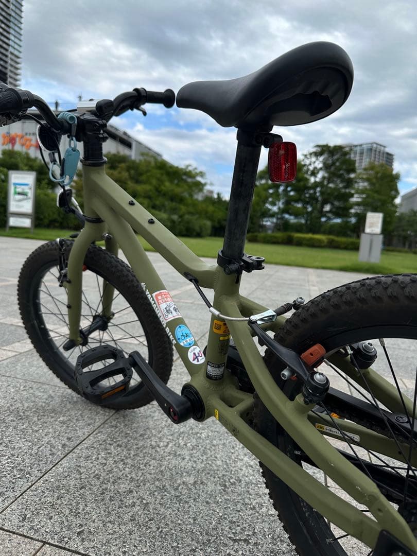 18インチ カーキグリーン 子供用自転車　YAMANEKO BIKE(鍵付)