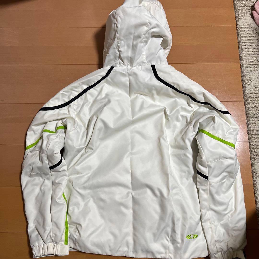 サロモン スキーウェア