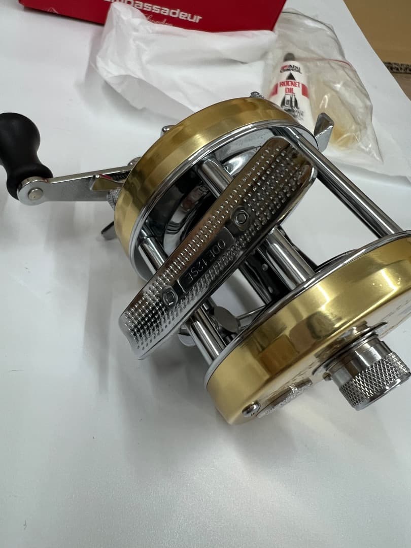 稀少 アブガルシア(Abu Garcia) アンバサダー 5501CS 左リール