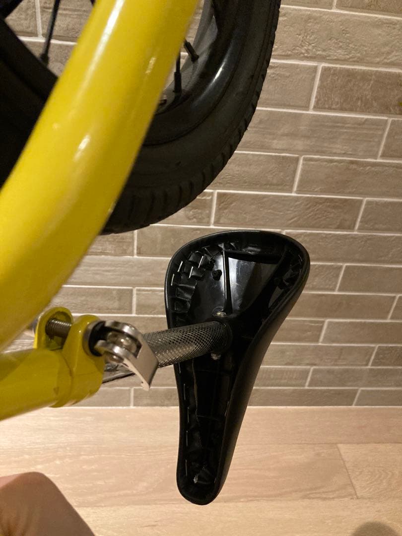 SPARKY スパーキー　キックバイク　イエロー　ブレーキ　スタンド付