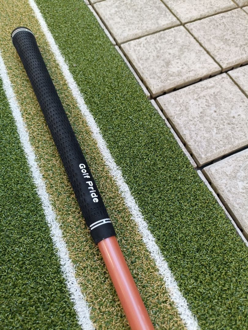 ツアーAD　GC 6S ドライバー用　テーラーメイド　スリーブ付