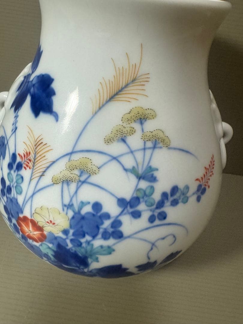 2075 香蘭社　色絵花草　花瓶　時代物