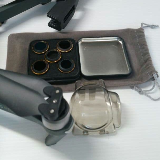 ドローン DJI Mavic Pro ＋付属品・キャリーバッグ