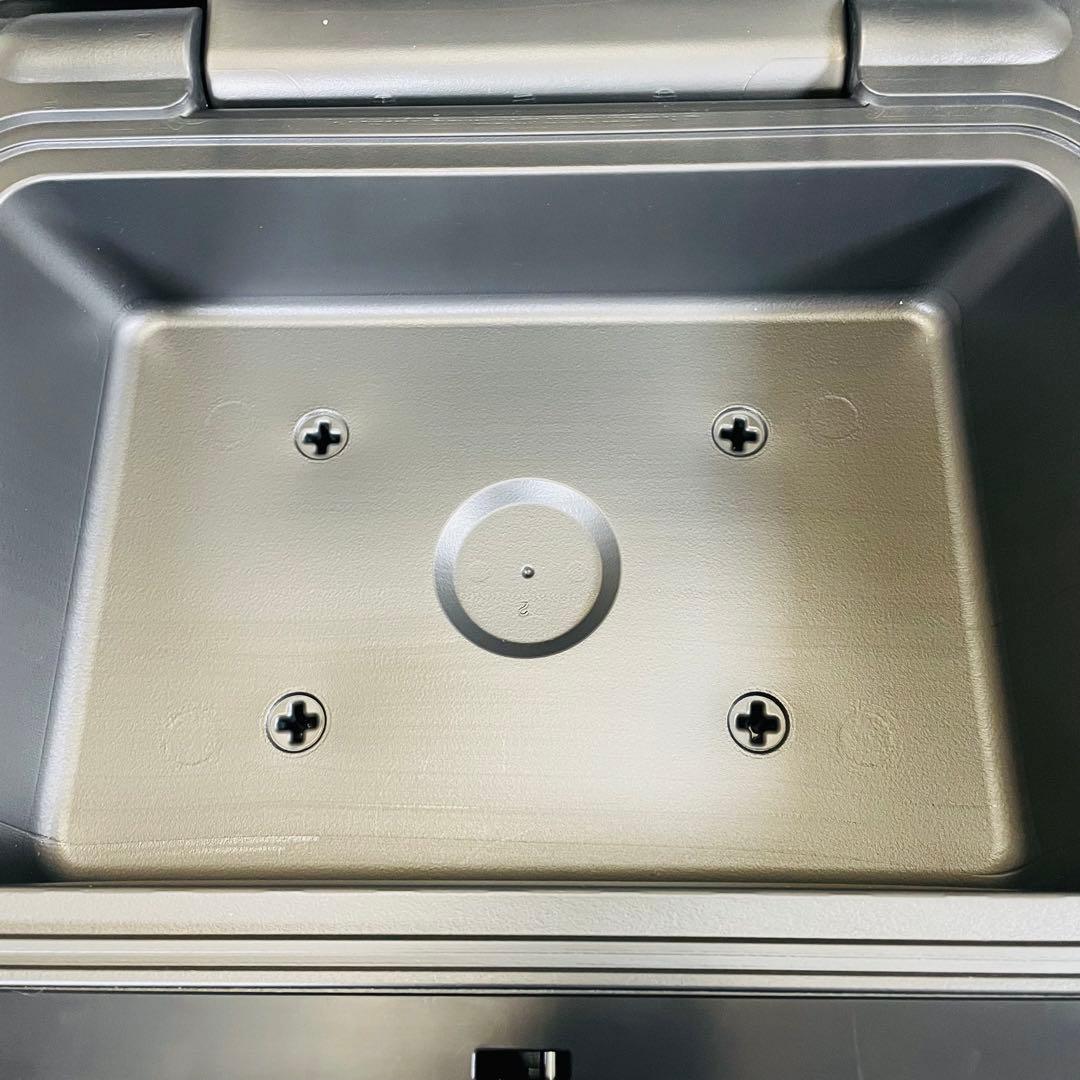 SentrySafe 耐火　防水　ポータブル金庫 フラットキー　CWシリーズ　黒