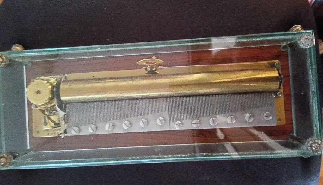 REUGE クリスタルBOX144弁オルゴール