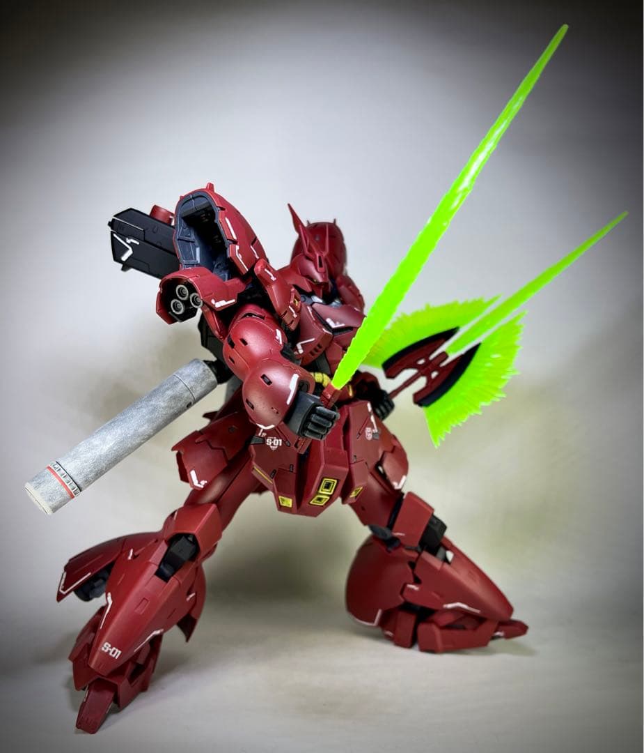 ガンプラRG 完成品 MSN-04 サザビー