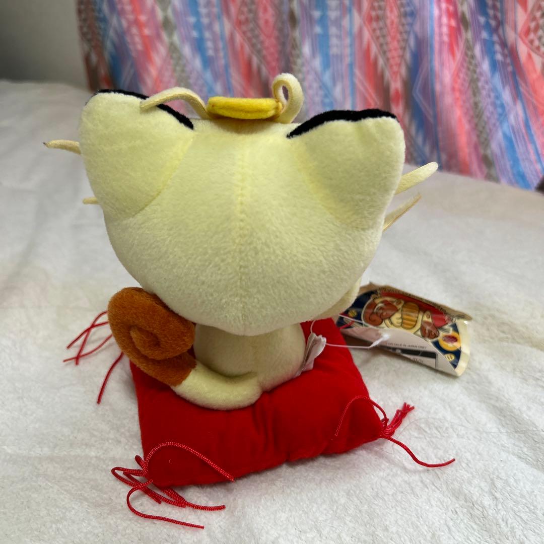 ぬいぐるみ ニャース ポケモンセンターオーサカver. てまねき 座布団赤