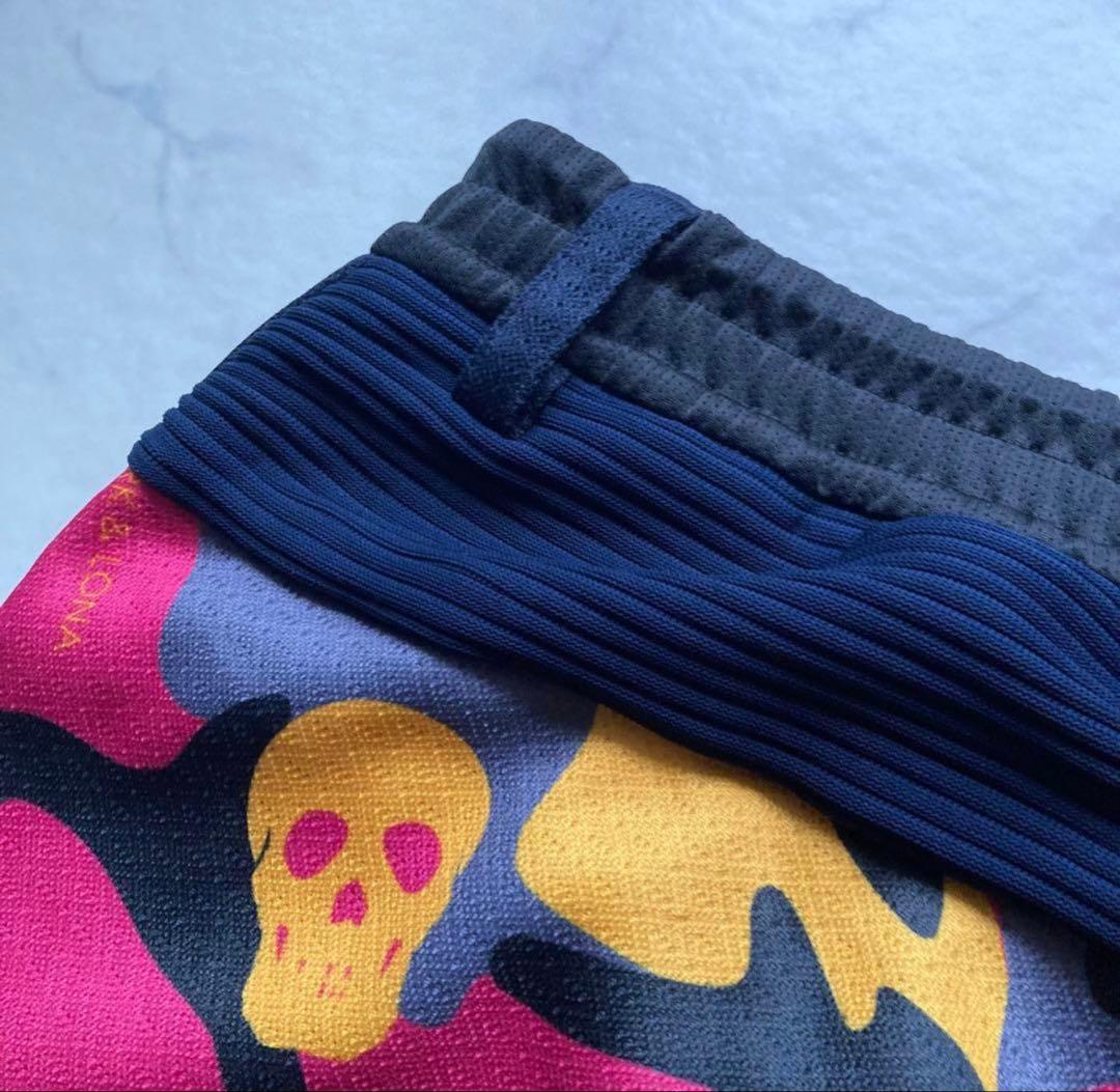 ⛳️極美品 メンズXL マークアンドロナ カモフラージュ柄 ハーフパンツ紺