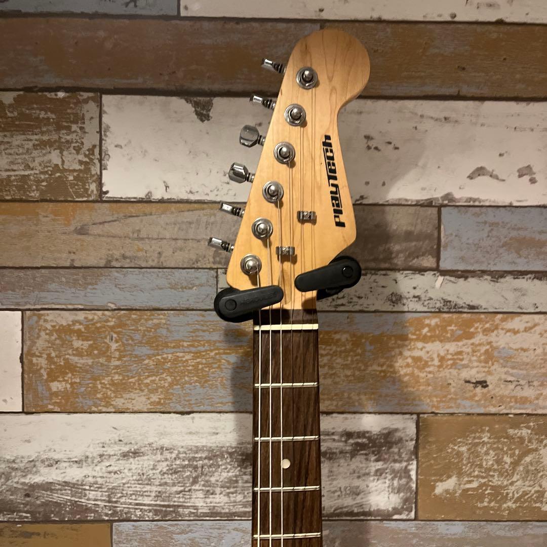 3/18まで特価！play tech プレイテック　ストラトタイプ