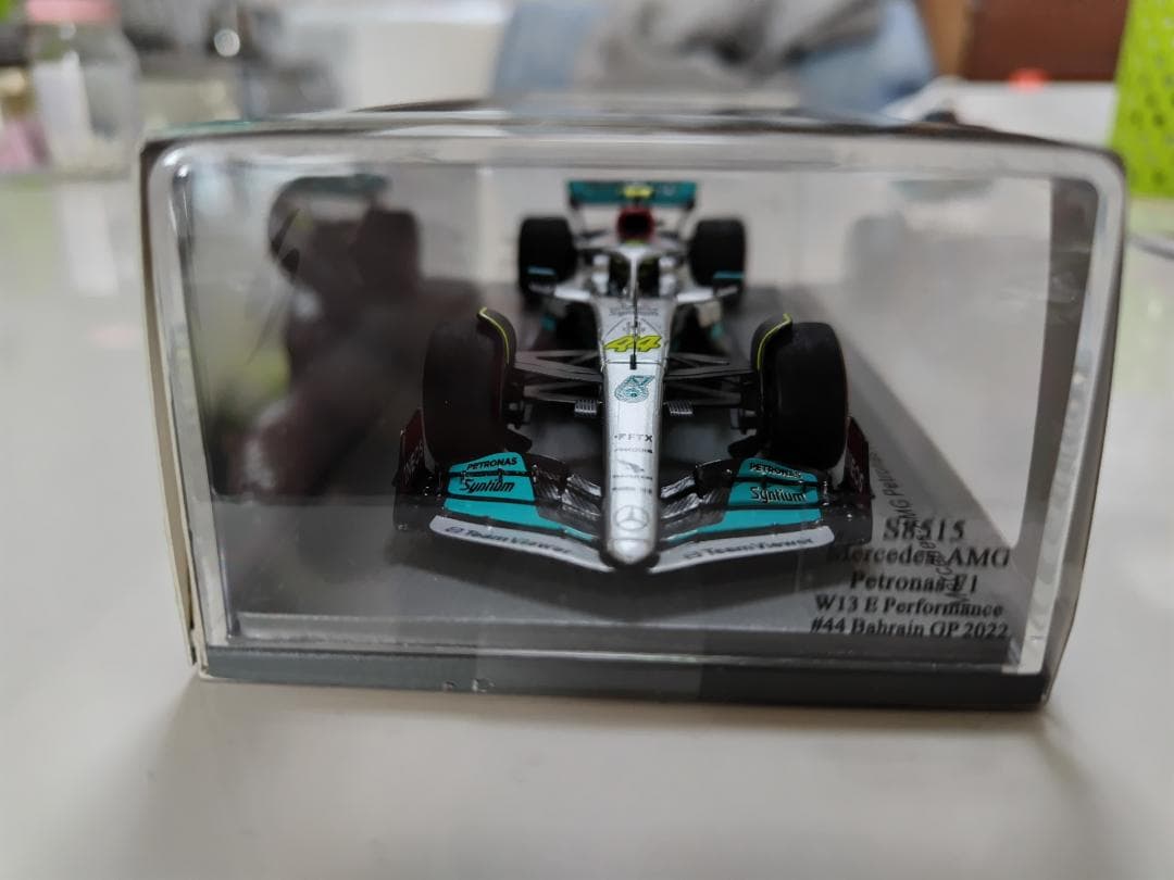 スパーク製　1/43メルセデスW13　２台セット
