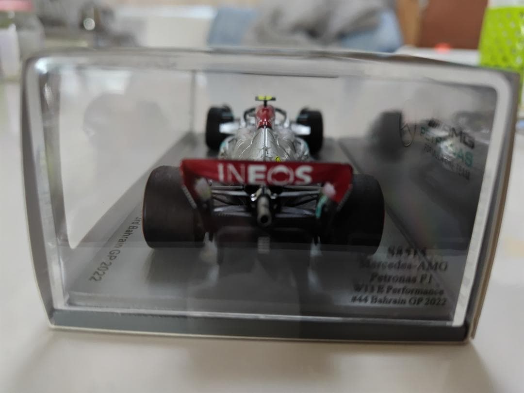 スパーク製　1/43メルセデスW13　２台セット
